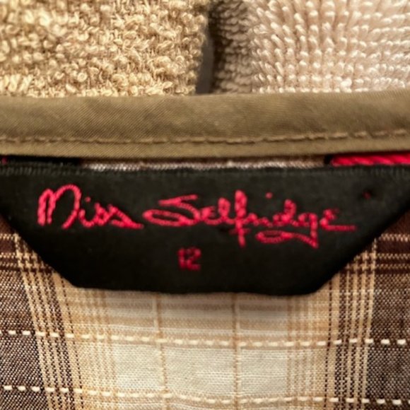 Unique Plaid Baby Doll Dress With Pockets - Picture 9 of 9